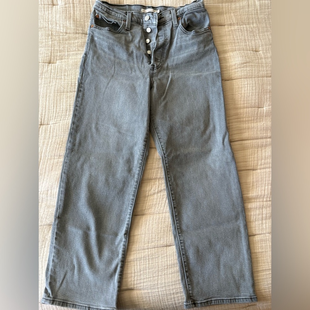 Levi Ribcage Strqight Ankle Gray Button-Fly Jeans 29